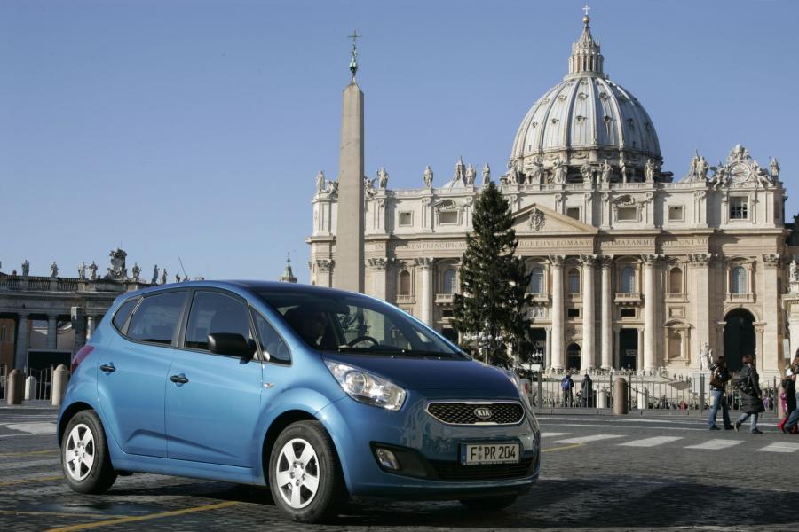  Kia Venga 2010 года  (фото 121 из 199)